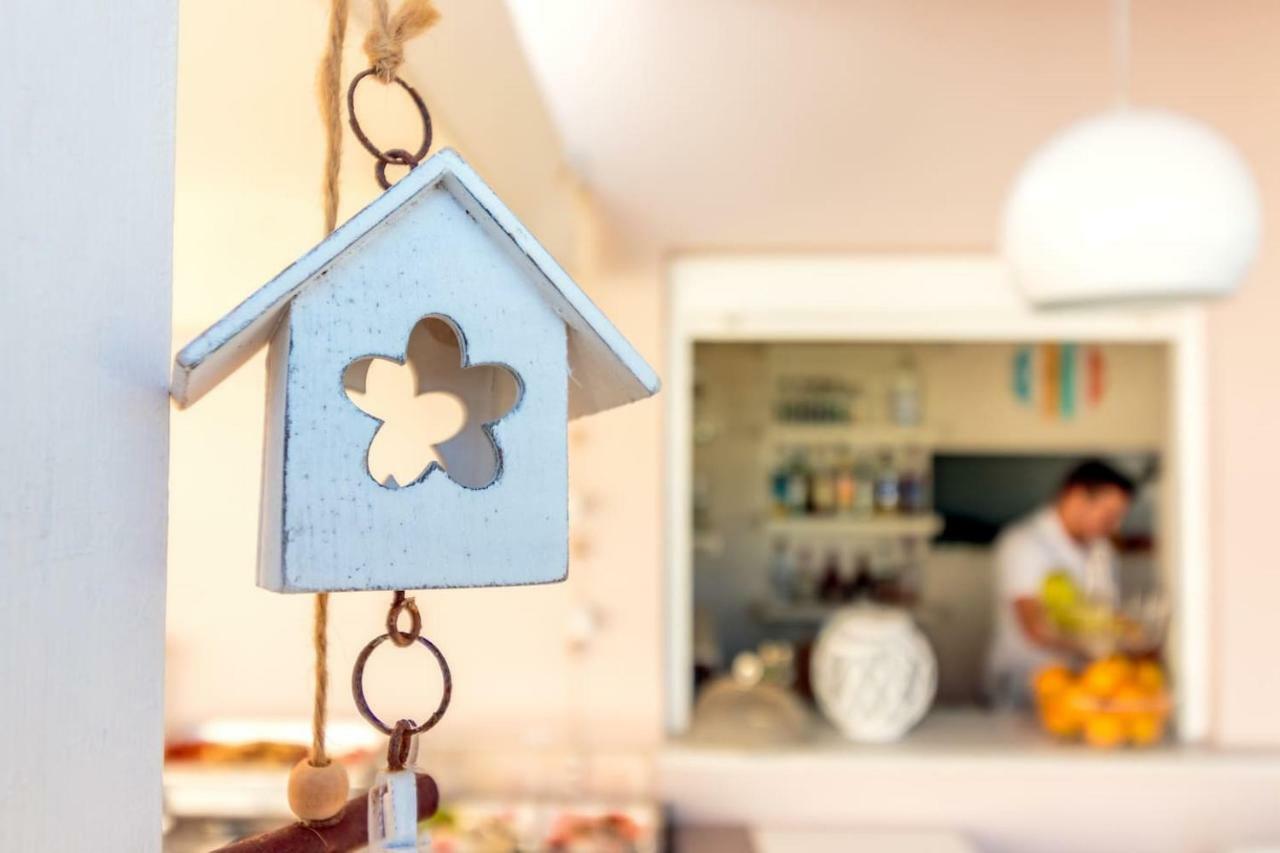 Agia Marina Charming And Comfy House 아파트 외부 사진