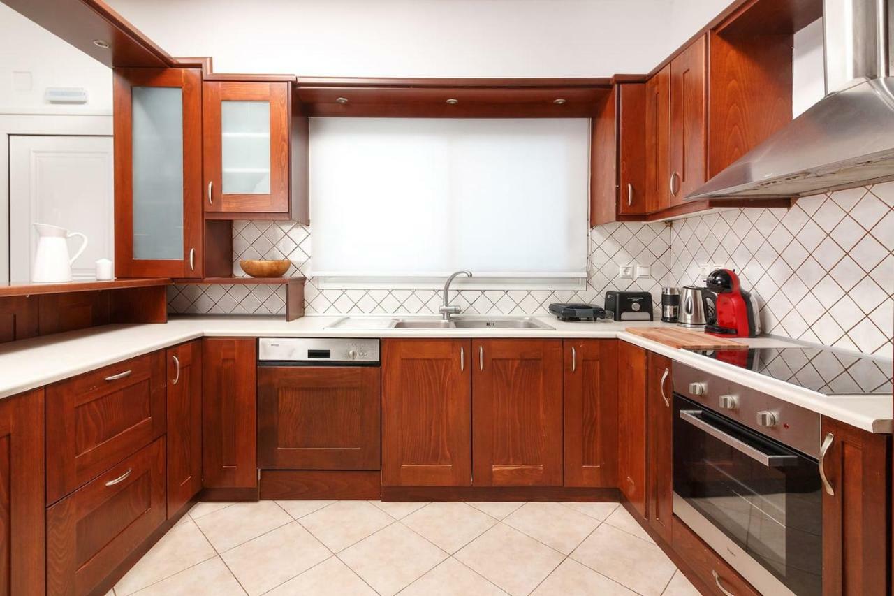 Agia Marina Charming And Comfy House 아파트 외부 사진
