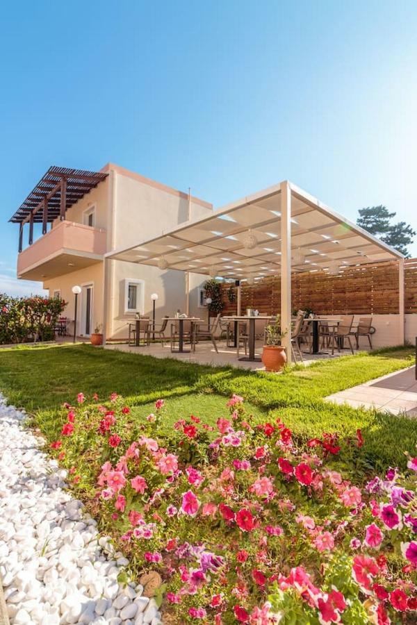Agia Marina Charming And Comfy House 아파트 외부 사진